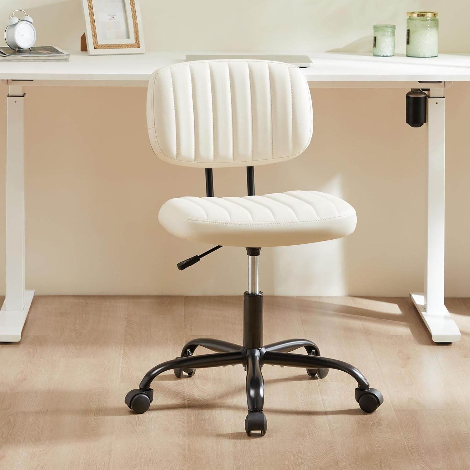 MyDepot Desk Chair 
White
SPMD-C-2193-WT